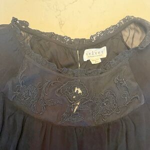 Velvet by Graham & Spencer Black Lace Yoke Peasant Blouse